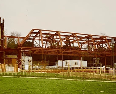 1989 – The Coney Suite opens